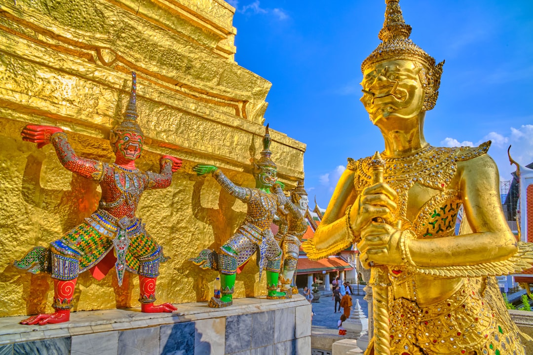 Discover Wat King Kaeo: A Cultural Treasure in Thailand - Amphoe Bang Phli | Secret World Trip Planner