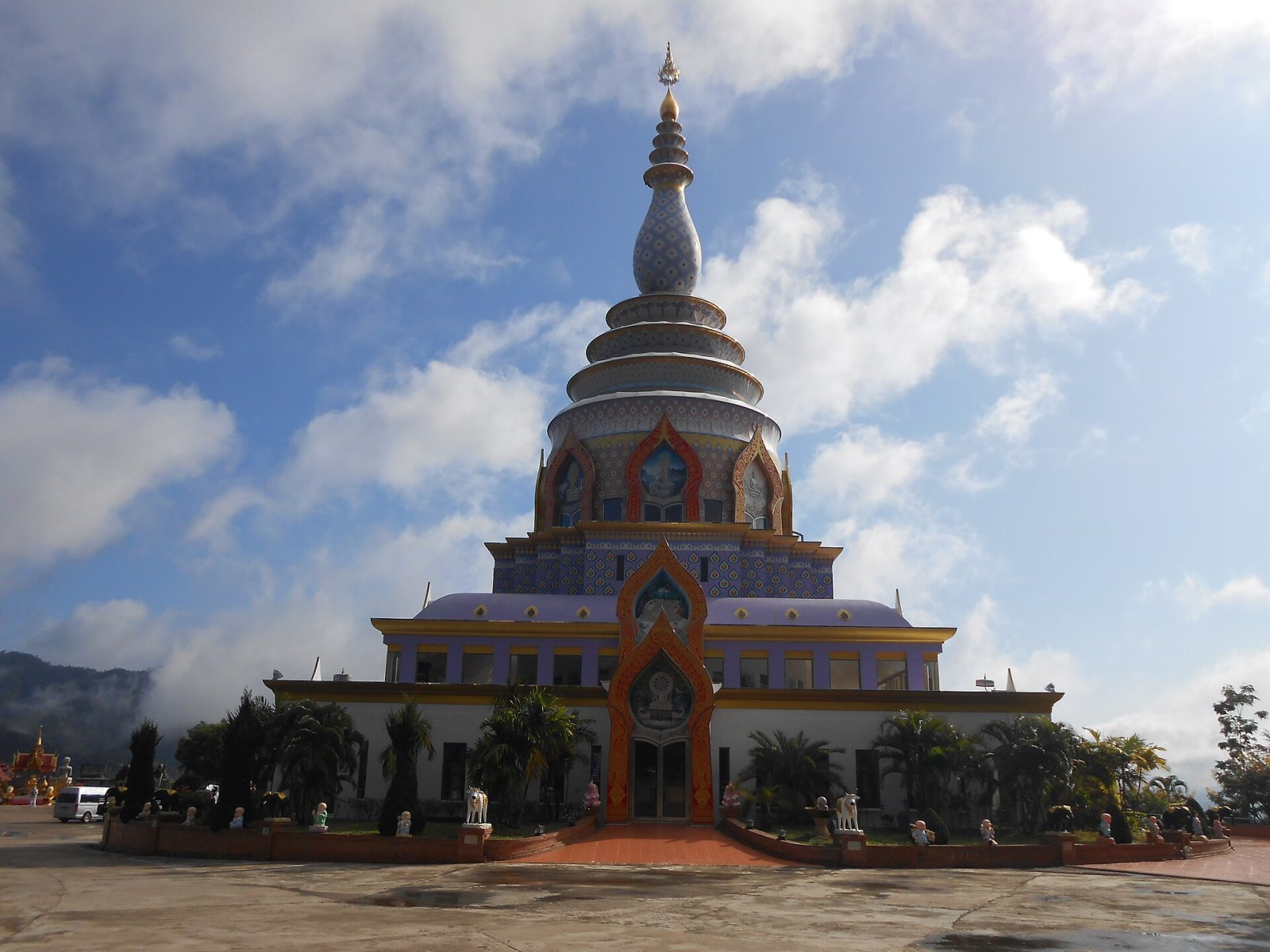 Discover Wat Thaton: A Cultural Treasure of Thailand - Amphoe Mae Ai | Secret World Trip Planner