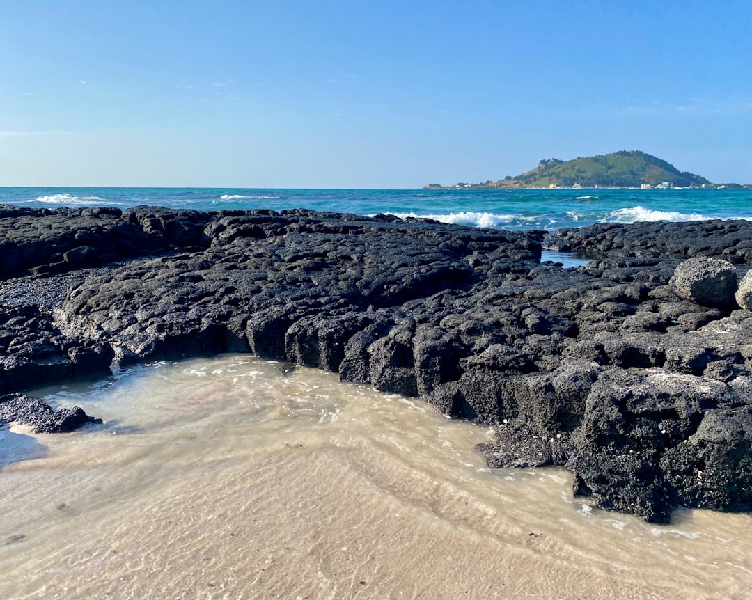 Manjanggul: Entdecken Sie die Lavahöhle von Jeju - Cheju | Secret World Trip Planner
