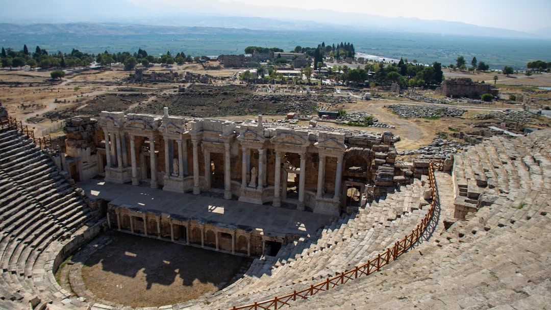 El Jem: Das Kolosseum von Tunesien entdecken - Route Mahdia | Secret World Trip Planner