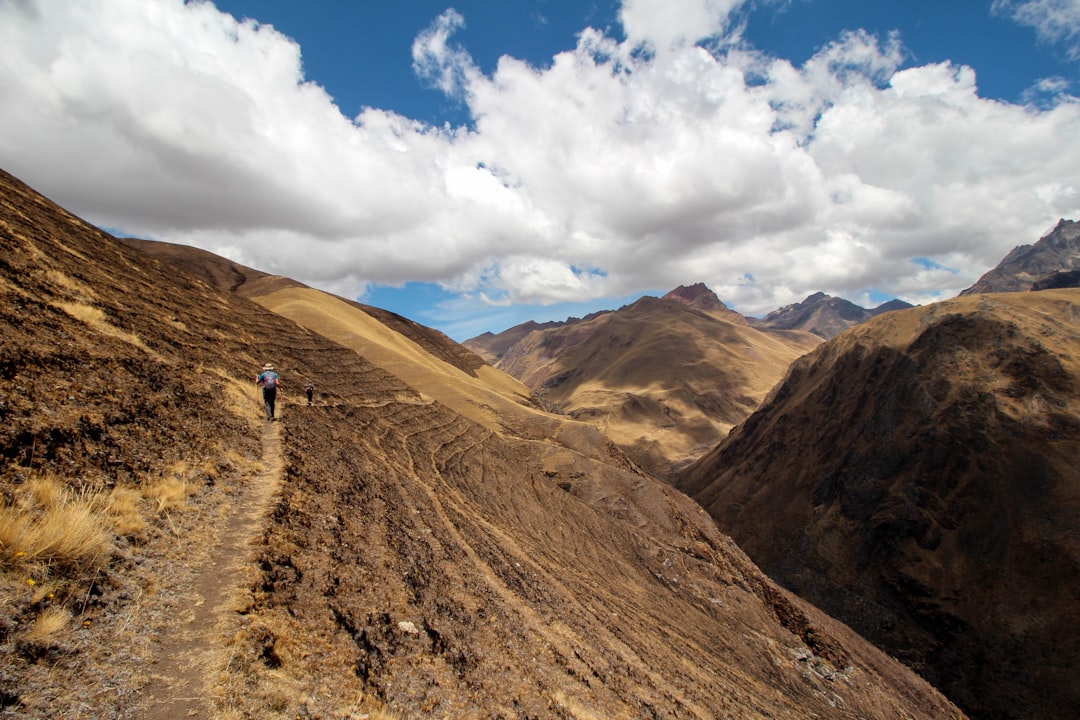 Entdecke den Dead Woman's Pass: das Herz der peruanischen Anden - Aguas Calientes | Secret World Trip Planner
