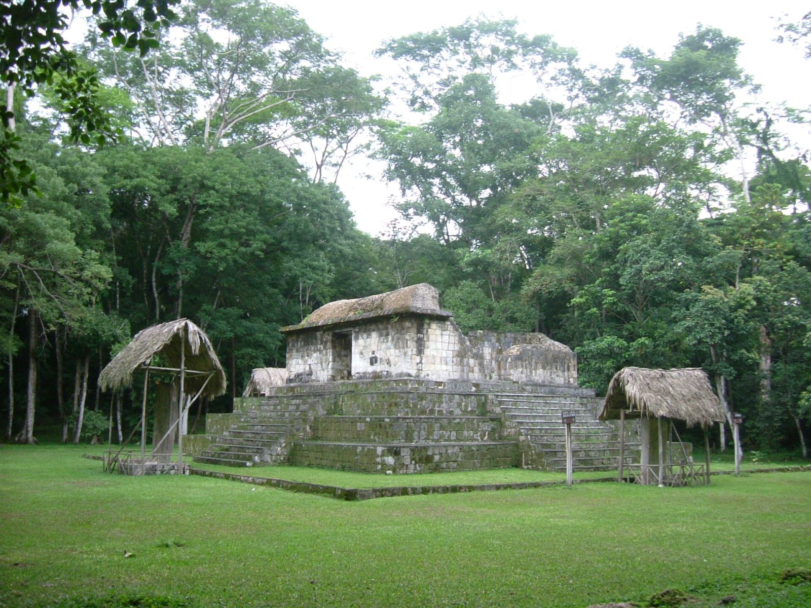 El Ceibal : Un Voyage dans l'Histoire du Guatemala - Seibal | Secret World Trip Planner
