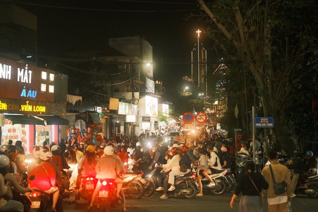 Découvrir Cross : Un Voyage dans l'Histoire du Vietnam - Vung Tau | Secret World Trip Planner
