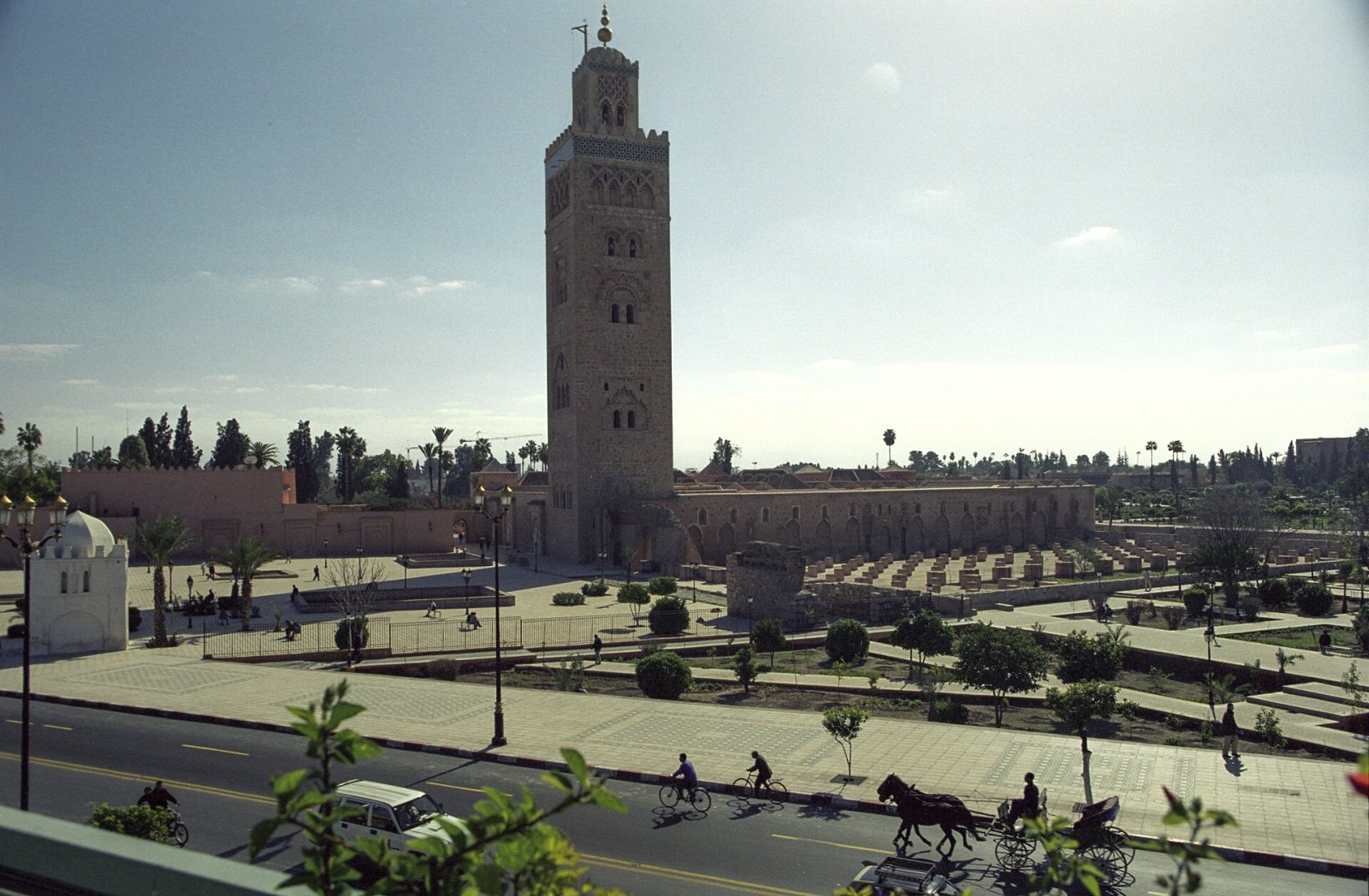 Découvrir la beauté des mosquées au Maroc - VFM5+VJW | Secret World Trip Planner