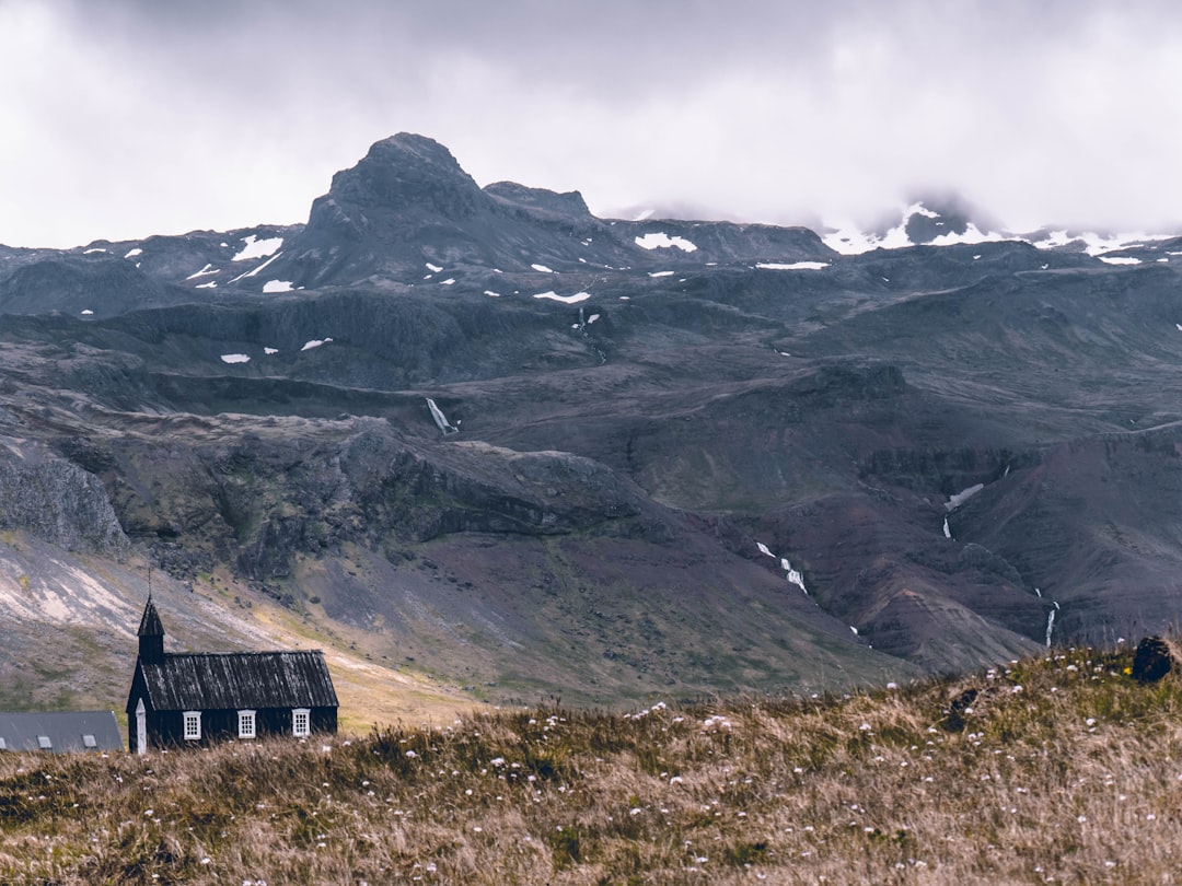 Scopri Súgandisey: un angolo incantevole dell'Islanda - Stykkishólmur | Secret World Trip Planner