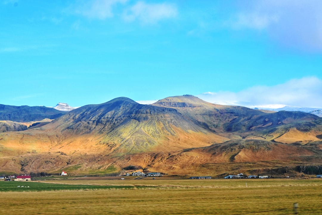 Krísuvíkurberg : Un Paradis Naturel en Islande - RWJJ+3CG | Secret World Trip Planner