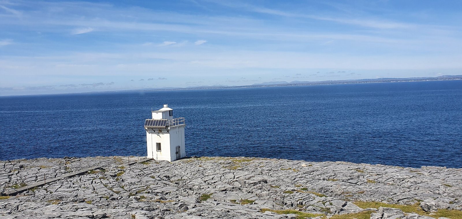 Scopri Black Head: il Faro di Clare in Irlanda - Carnsefin | Secret World Trip Planner