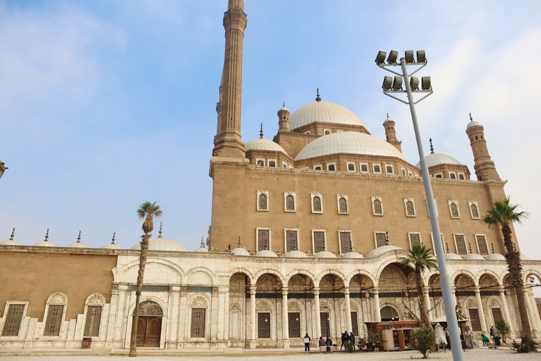 La Grande Mosquée en Égypte : un bijou de culture et de spiritualité - Dahab | Secret World Trip Planner