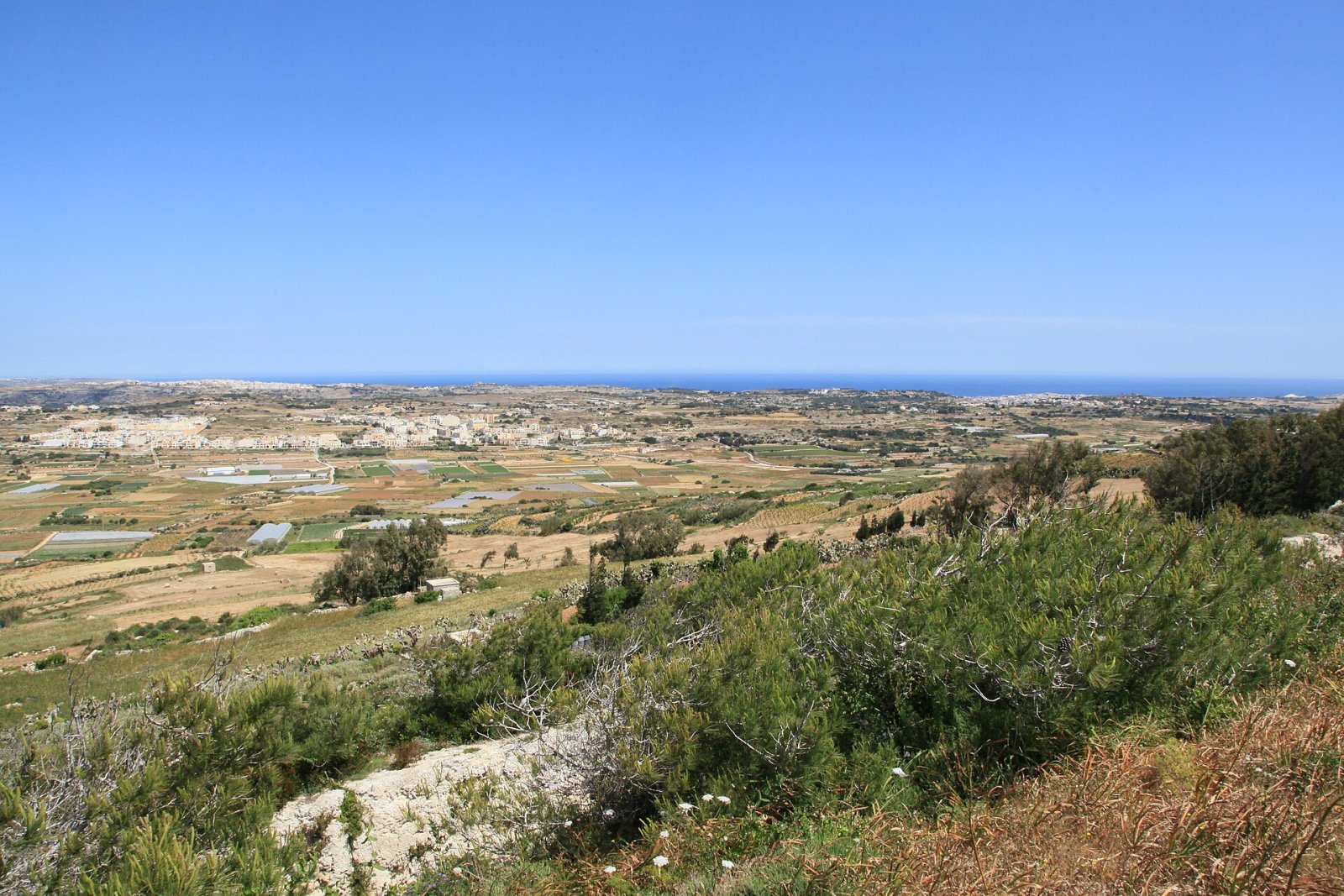 Discover the Victoria Lines: a Treasure of Malta to Explore - Bingemma Rd | Secret World Trip Planner