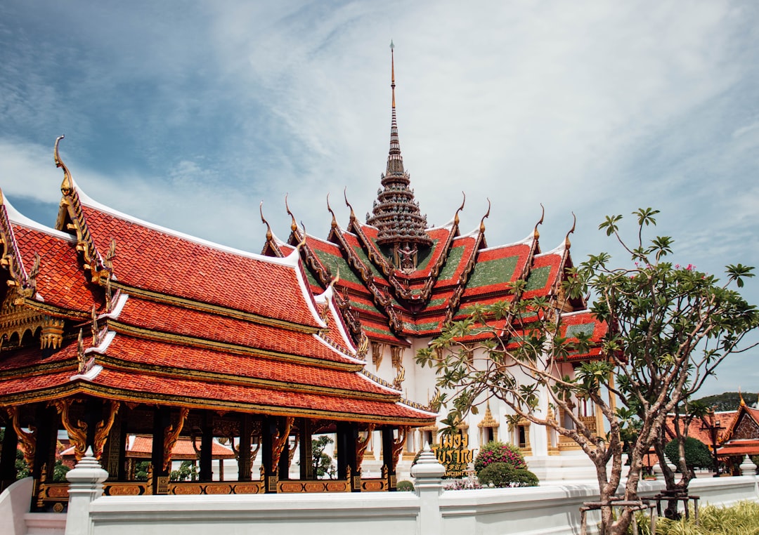 Scoprire Chedi: Un Viaggio nella Cultura Thailandese - Mueang Prachinburi District | Secret World Trip Planner