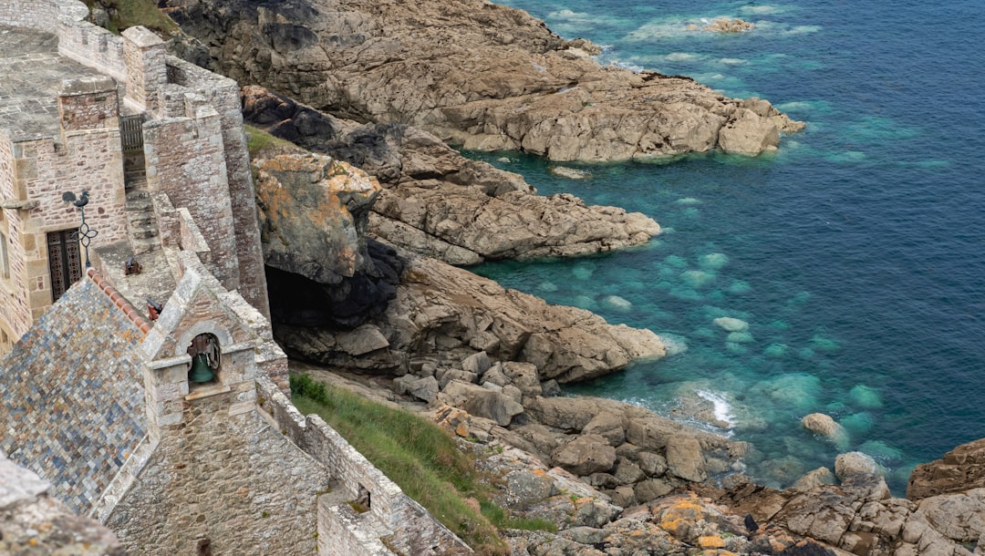 Grotta di Clamouse : cristaux blancs au cœur de l'Hérault - D4 | Secret World Trip Planner