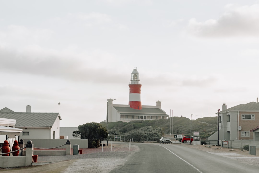 Découvrez le phare de Danger Point : Un trésor d'Afrique du Sud - Birkenhead | Secret World Trip Planner