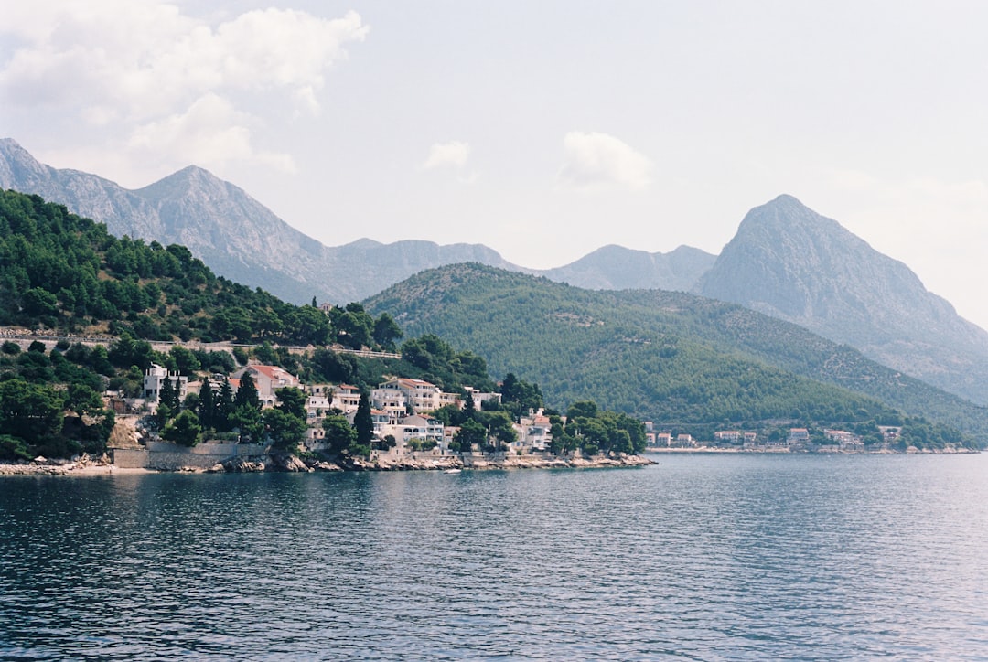 Scopri il Belveder in Montenegro: Un'esperienza senza pari - Cetinje | Secret World Trip Planner