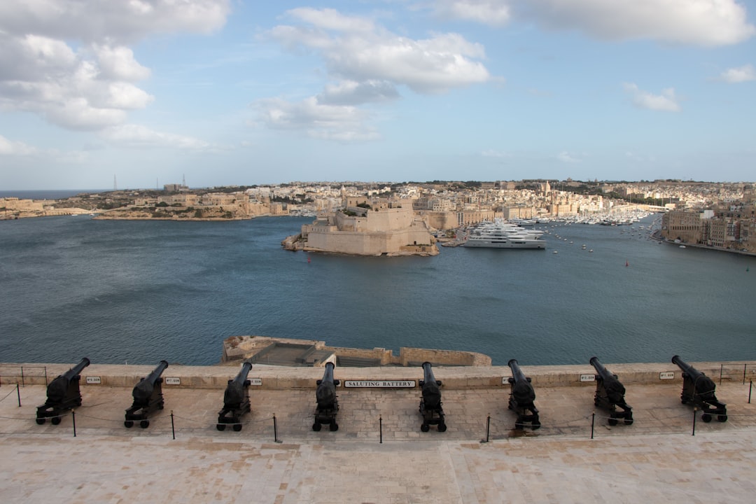 Scopri il Top of the World: un'esperienza unica a Malta — Ghaxqet L- Ghain
