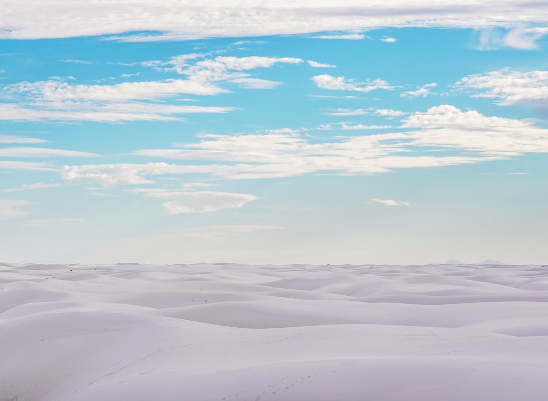 White Desert: sentieri tra le rocce bianche di Farafra - Al Wadi Al Gadid Desert | Secret World Trip Planner