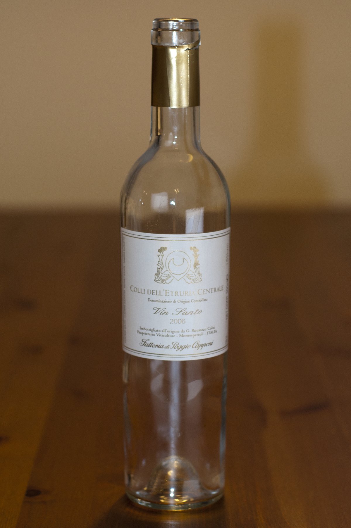 Vins Santorini : des saveurs volcaniques sur la caldera — Pyrgos Kallistis 847 00