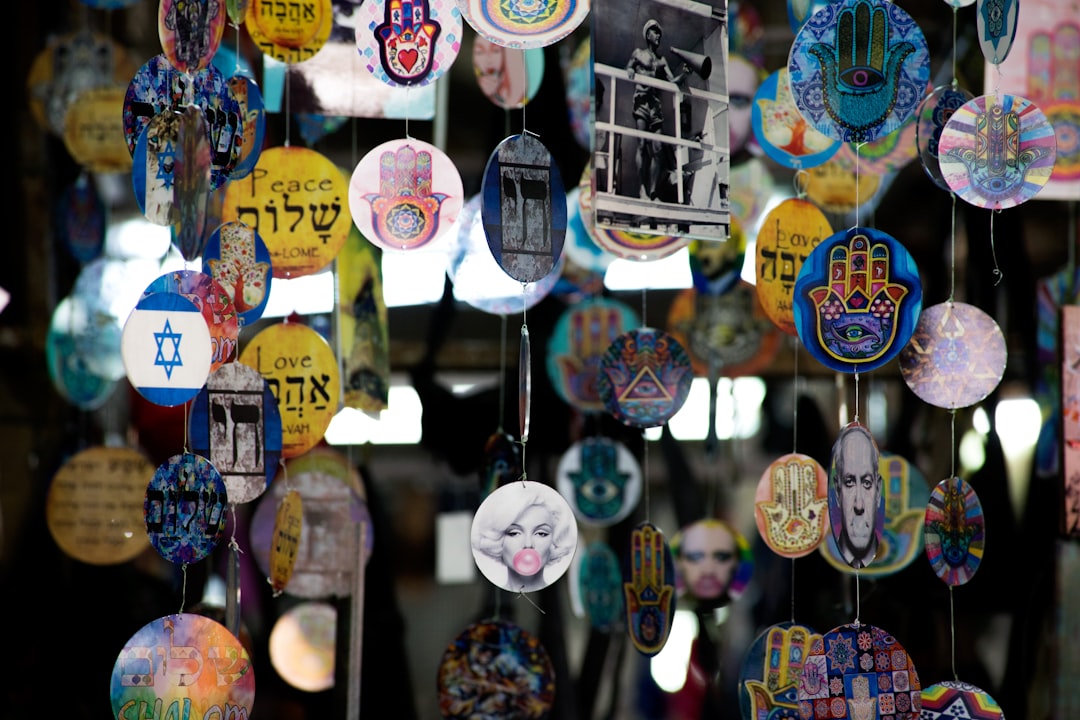 Shuk HaCarmel: il mercato più vivo di Tel Aviv - HaCarmel St 35 | Secret World Trip Planner