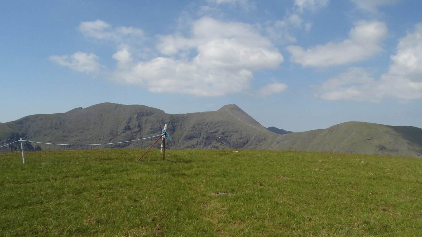 Scopri Broaghnabinnia: un gioiello naturale in Irlanda - Killarney Road | Secret World Trip Planner