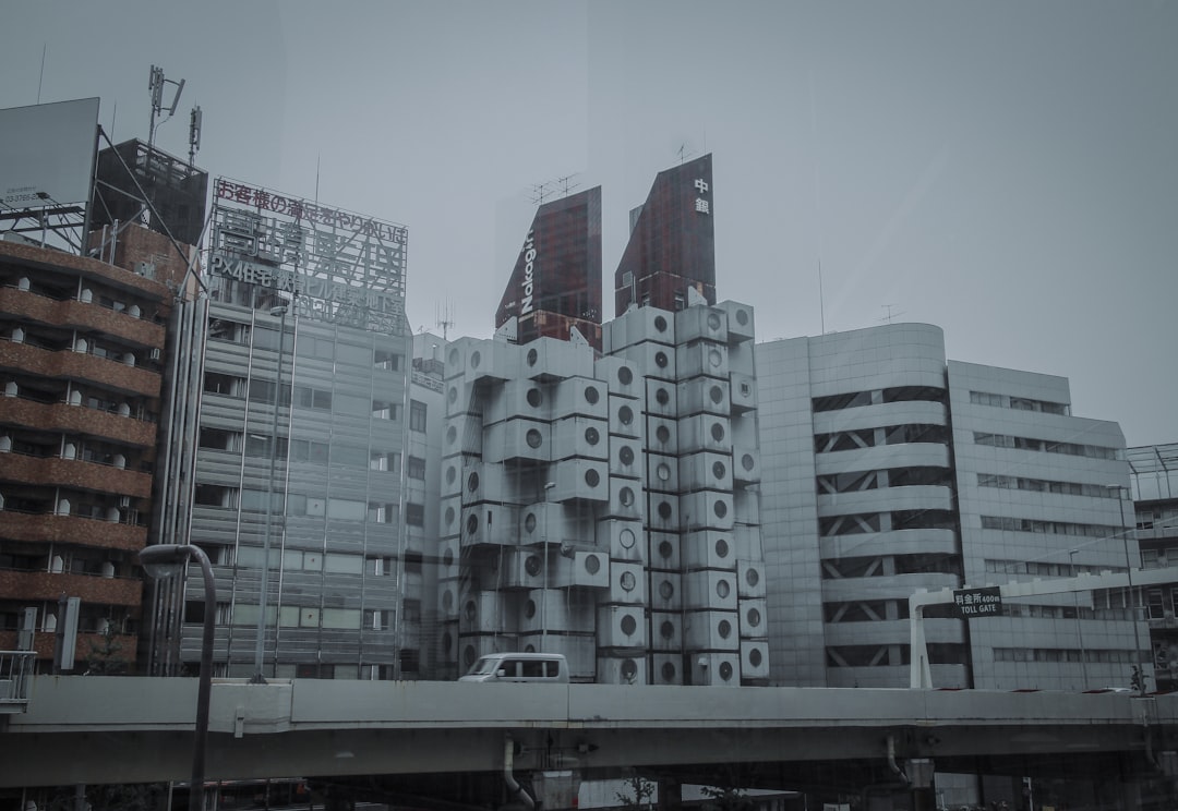 Nakagin-Kapselturm: Ikone des japanischen Metabolismus — Chuo City