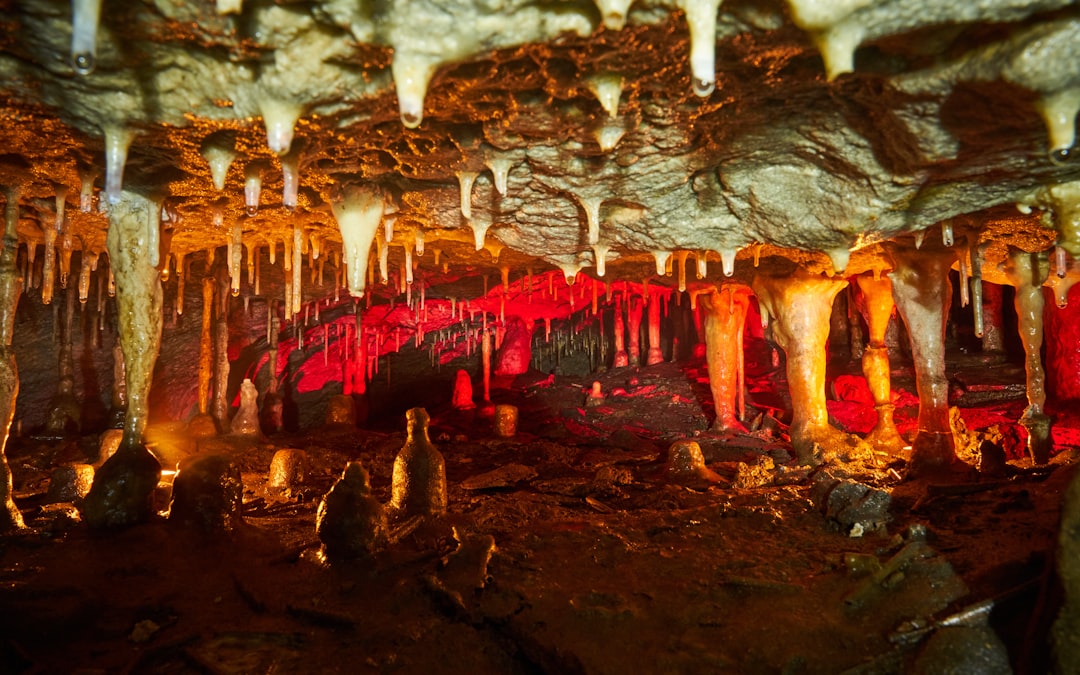 Grotta di Prometeo in Georgia: meraviglia sotterranea - 9JG2+P6R | Secret World Trip Planner