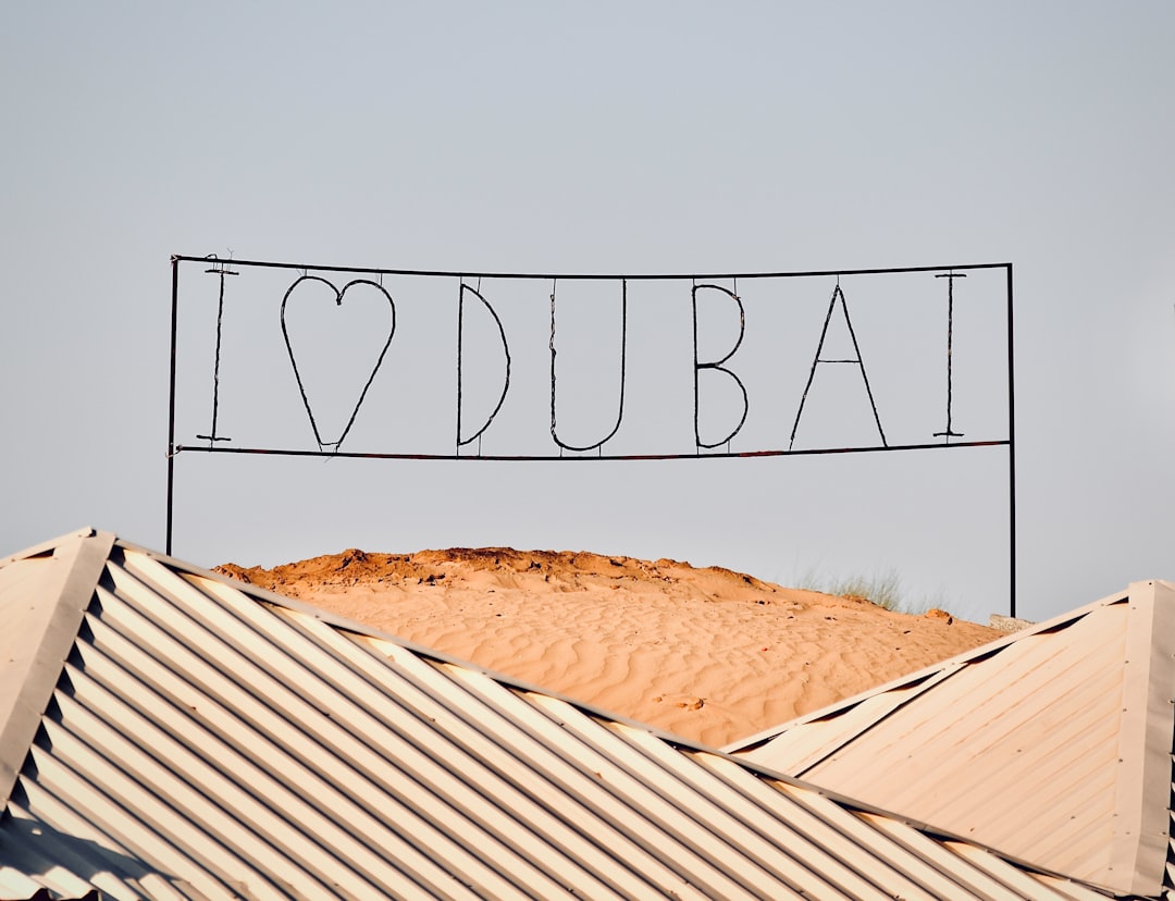 Meilleures apps de voyage 2026 : 5 à utiliser à Dubaï - Dubai | Secret World Trip Planner