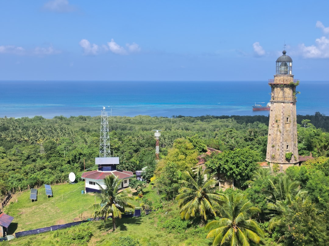 Découvrez la Punta Cruz Watchtower : Histoire et Beauté des Philippines - Maribojoc | Secret World Trip Planner