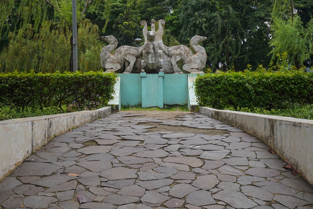 Parco delle Sculture di Providencia: arte sul Mapocho - 7520274 Providencia | Secret World Trip Planner