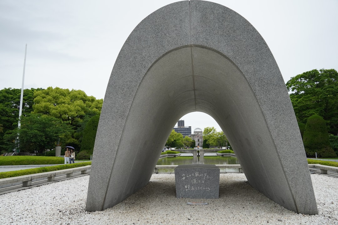 Hiroshima Friedensdenkmal: Die widerstandsfähige Kuppel - Hiroshima | Secret World Trip Planner