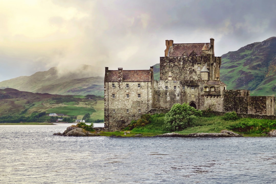 Crannog: I misteri delle isole artificiali scozzesi - North Lanarkshire | Secret World Trip Planner