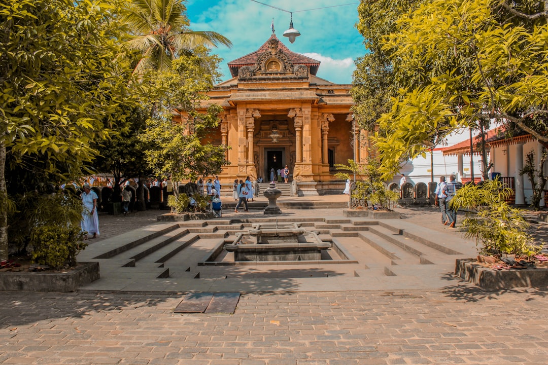 Exploration de la Galería de Arte Nacional : un trésor culturel au Venezuela - Colombo | Secret World Trip Planner