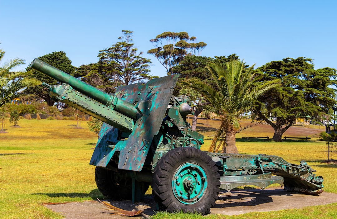 Scoprire l'Artillery: Storia e Attrazioni in Australia - Mosman | Secret World Trip Planner