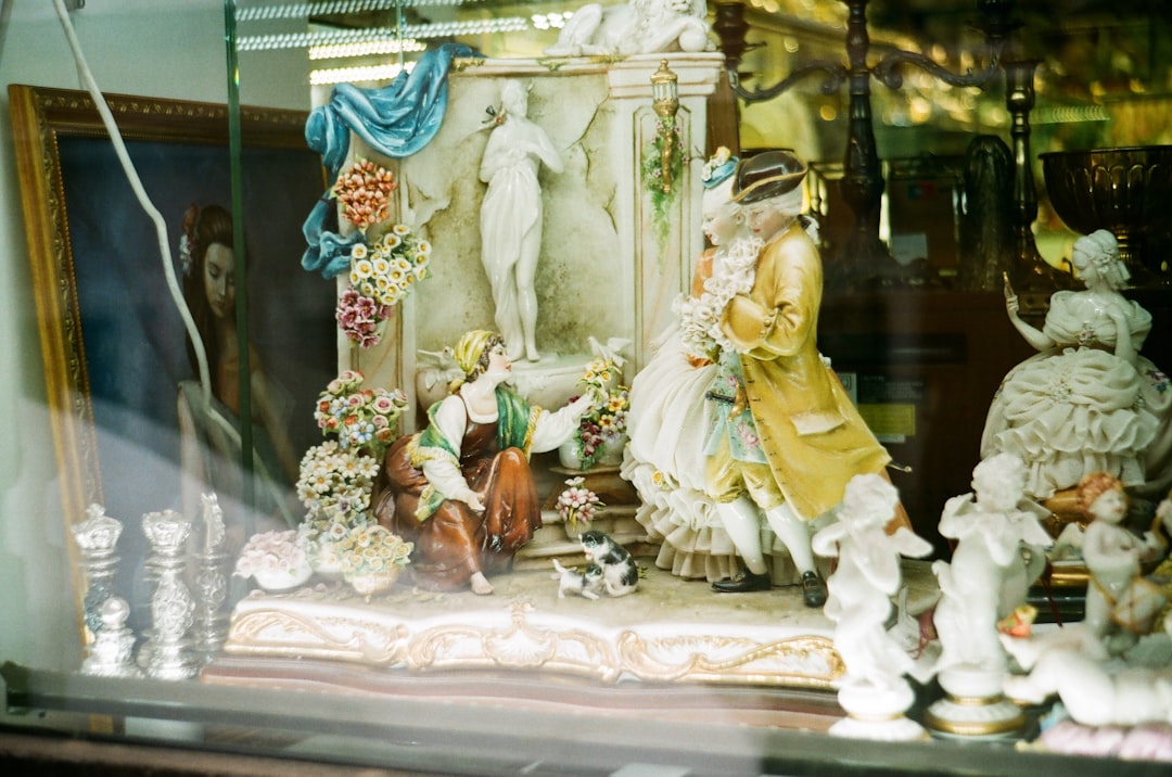 Meissen: Inside the Finest Porcelain Workshops - Talstraße 9 | Secret World Trip Planner