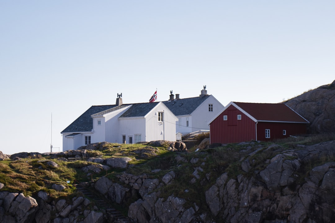 Lindesnes: Der älteste Leuchtturm Norwegens - Lindesnesveien 1139 | Secret World Trip Planner