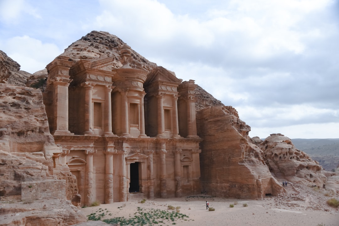 Piccola Petra : le trésor caché des Nabatéens - 9CFX+MV2 | Secret World Trip Planner
