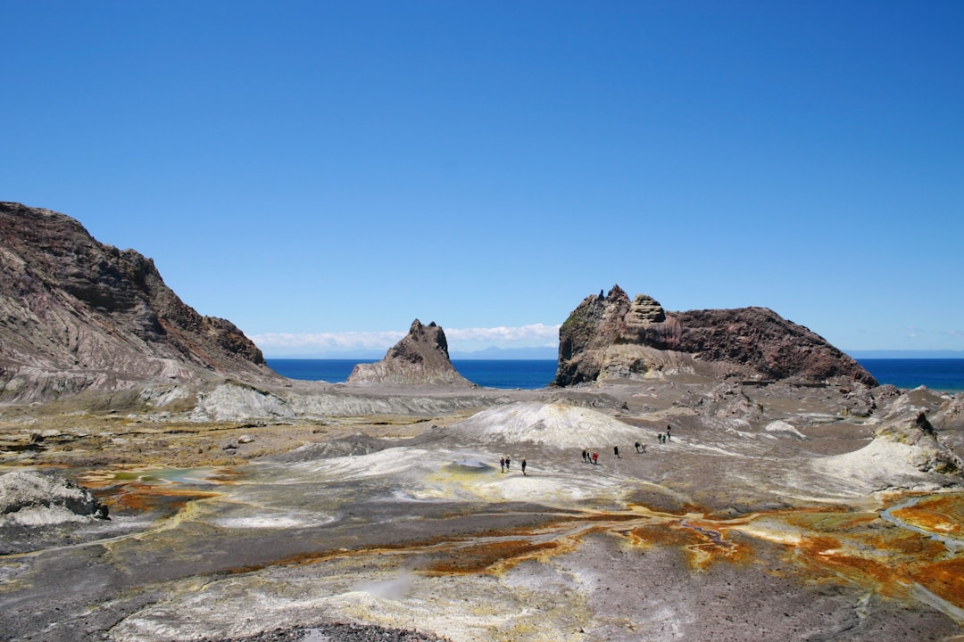Whakaari/White Island: Der Vulkan Neuseelands - Whakaari/White Island | Secret World Trip Planner