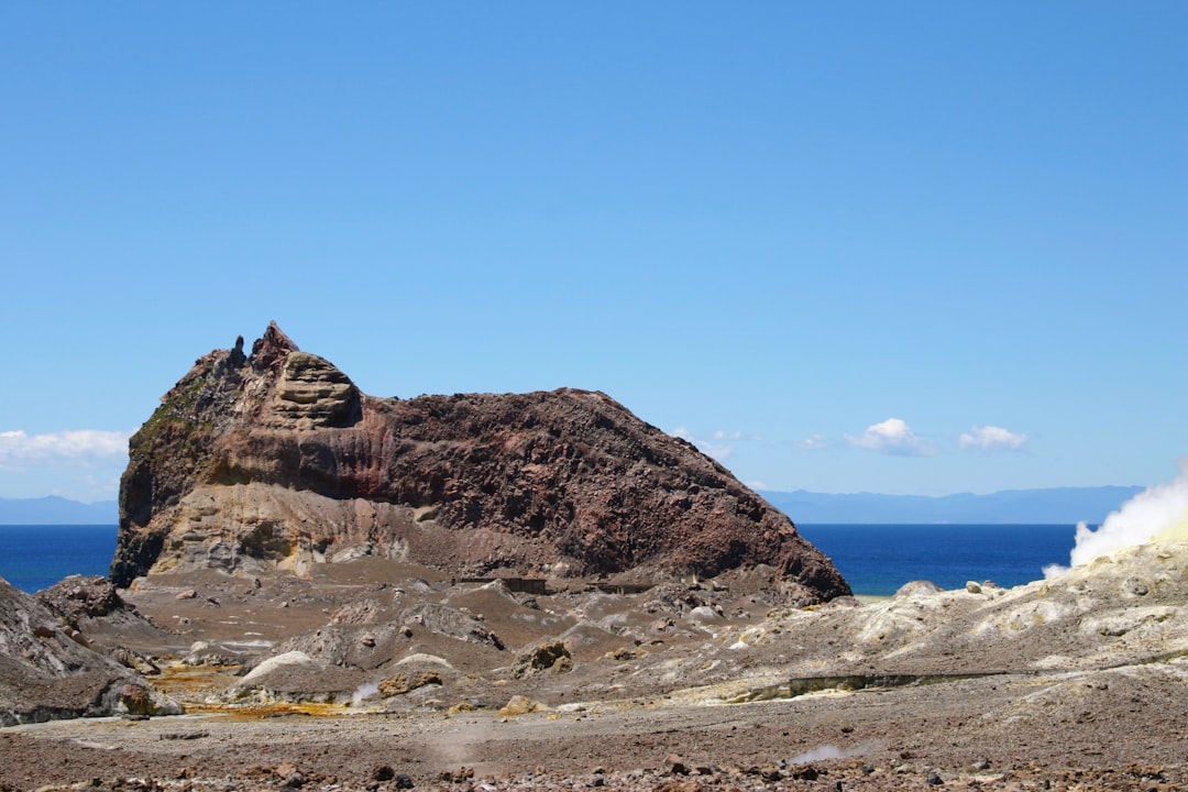 Whakaari/White Island: Der Vulkan Neuseelands - Whakaari/White Island | Secret World Trip Planner