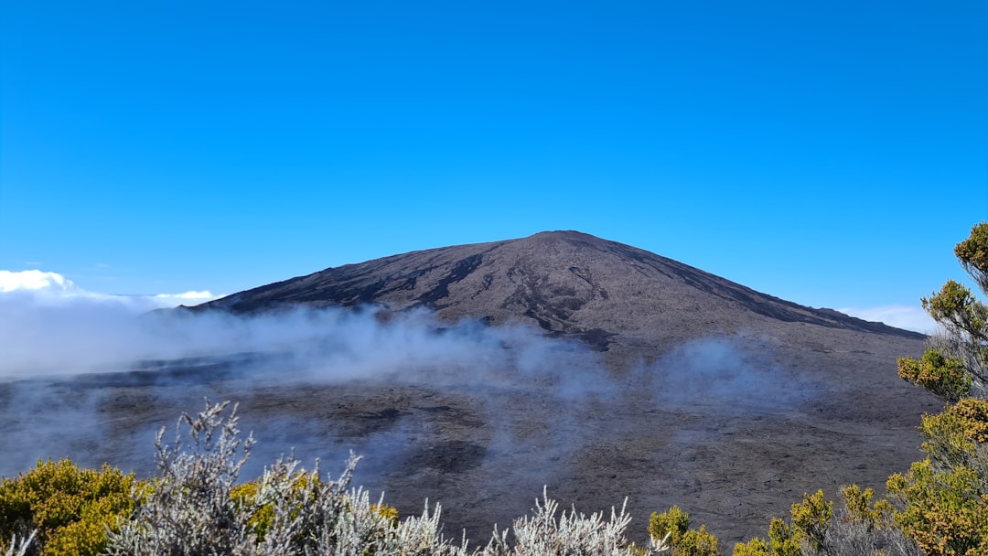 Piton de la Fournaise: Wandern auf dem aktiven Vulkan - Piton de la Fournaise | Secret World Trip Planner