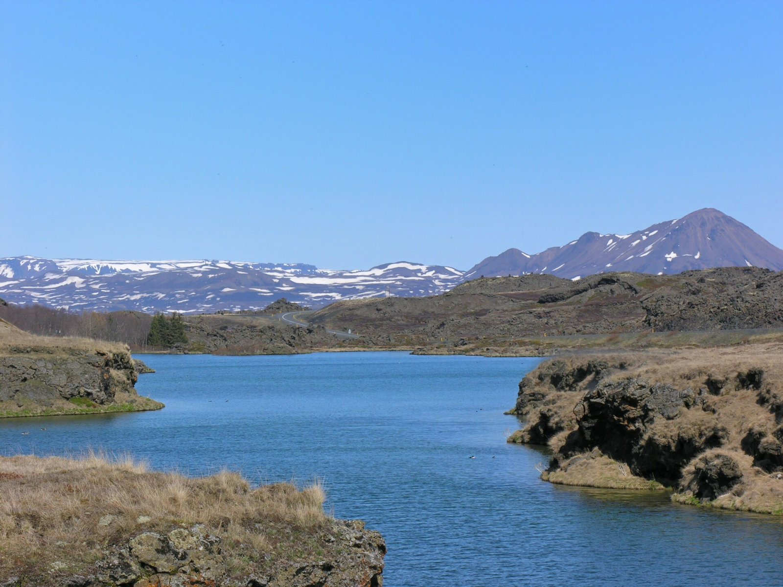 Hlíðarfjall: The Gem of the Icelandic Mountains - Lónsbakki | Secret World Trip Planner