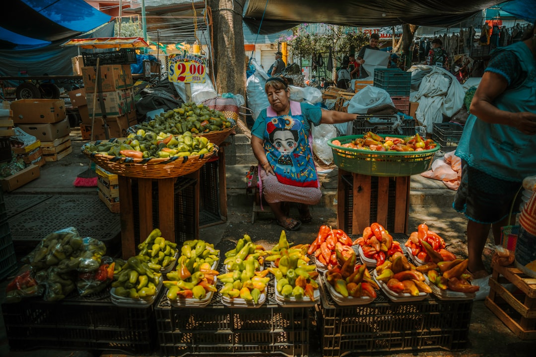 Marché de San Juan Pugibet : saveurs gourmet à Mexico - 06070 Ciudad de México | Secret World Trip Planner