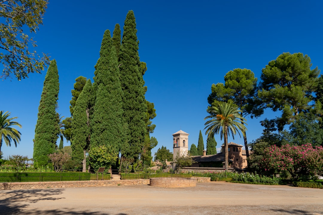 Generalife in Granada: Die Gärten des Nasridenpalastes - Centro | Secret World Trip Planner