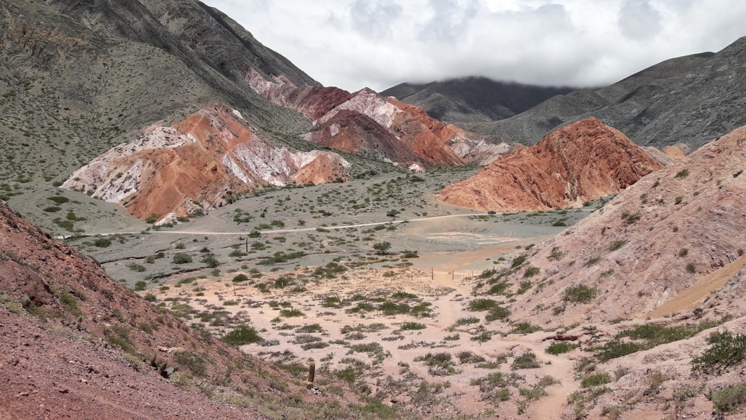 Cerro de los Siete Colores: tramonti a Purmamarca - Y4618 Purmamarca | Secret World Trip Planner
