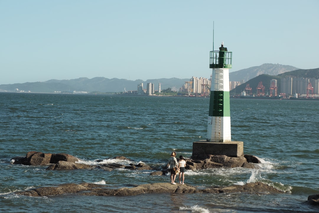 Farol da Barra de São João : le phare colonial du Brésil - Salvador - BA | Secret World Trip Planner