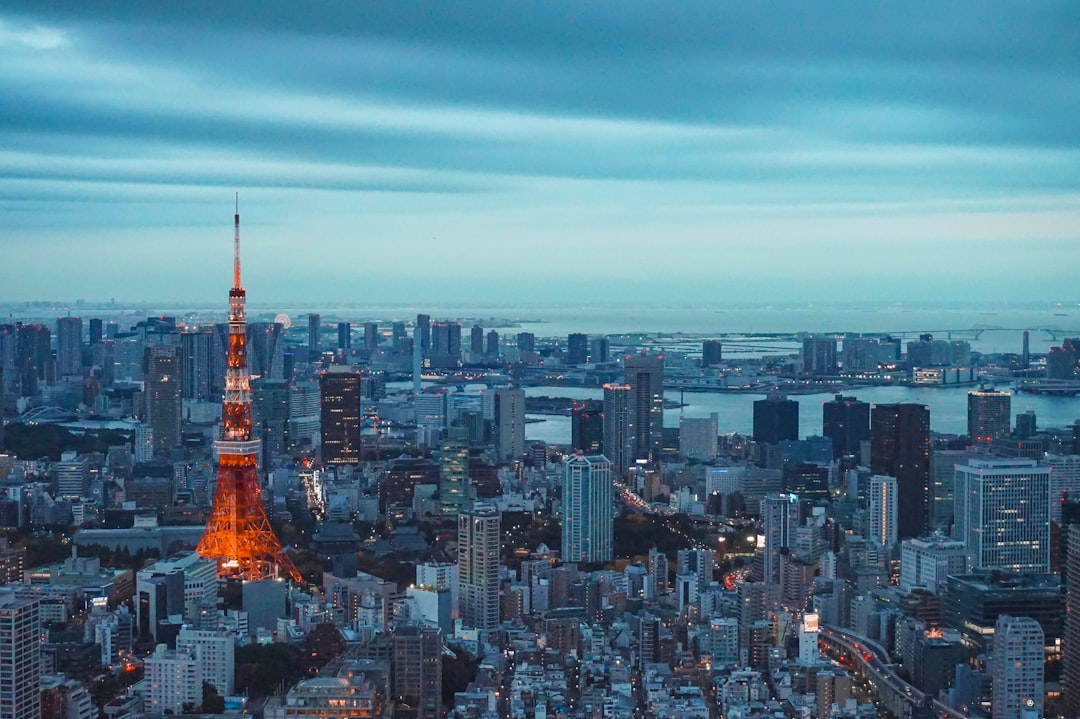 Secret World vs TripIt : quelle app l'emporte à Tokyo 2026 - Tokyo | Secret World Trip Planner