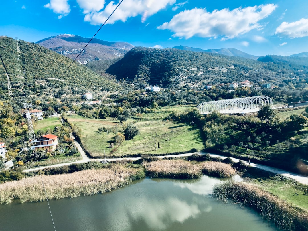 Entdecke den Dajti-Berg: ein Naturjuwel in Albanien - Tirana | Secret World Trip Planner