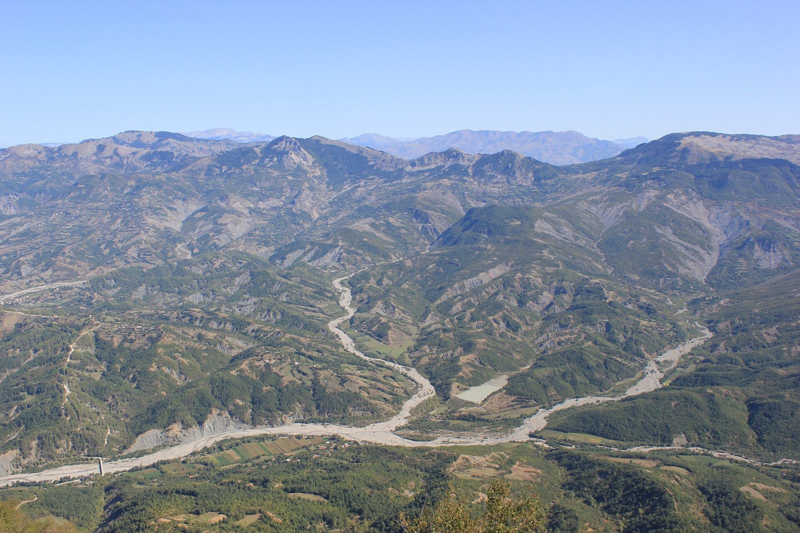 Découvrez le Mont Dajti : un joyau naturel en Albanie - Tirana | Secret World Trip Planner