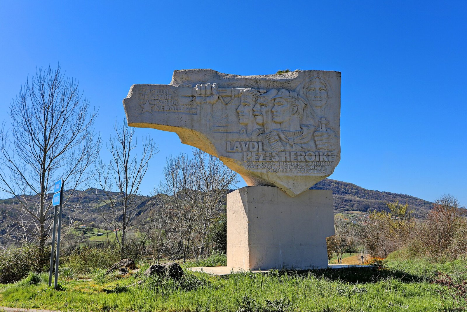 Découvrir Lapidari : Un Voyage dans le Temps en Albanie - Sauk | Secret World Trip Planner
