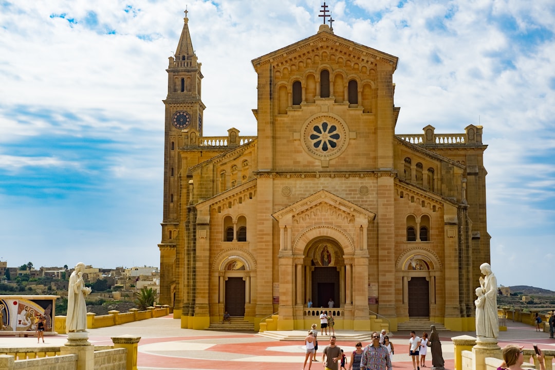 Découvrez l'Église de Sainte-Lucie à La Valette, Malte — Il-Belt Valletta