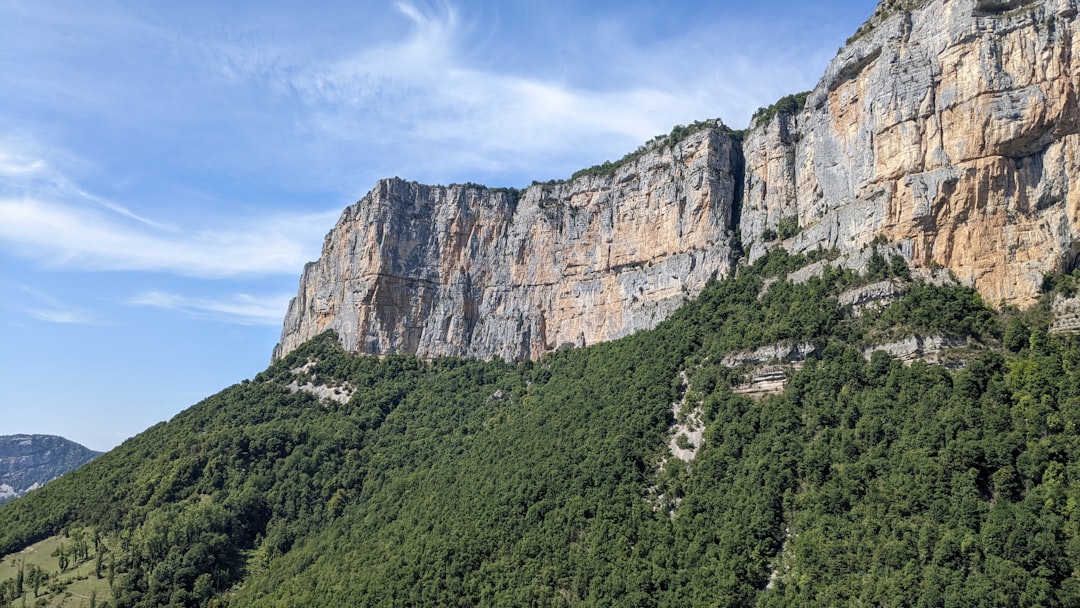Grotte de Choranche : stalactites de verre dans le Vercors - 2865 route des grottes | Secret World Trip Planner
