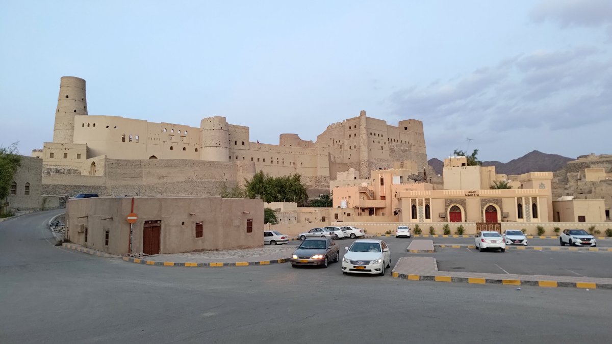 Forte Bahla: la fortezza di fango più grande dell'Oman - 21 | Secret World Trip Planner