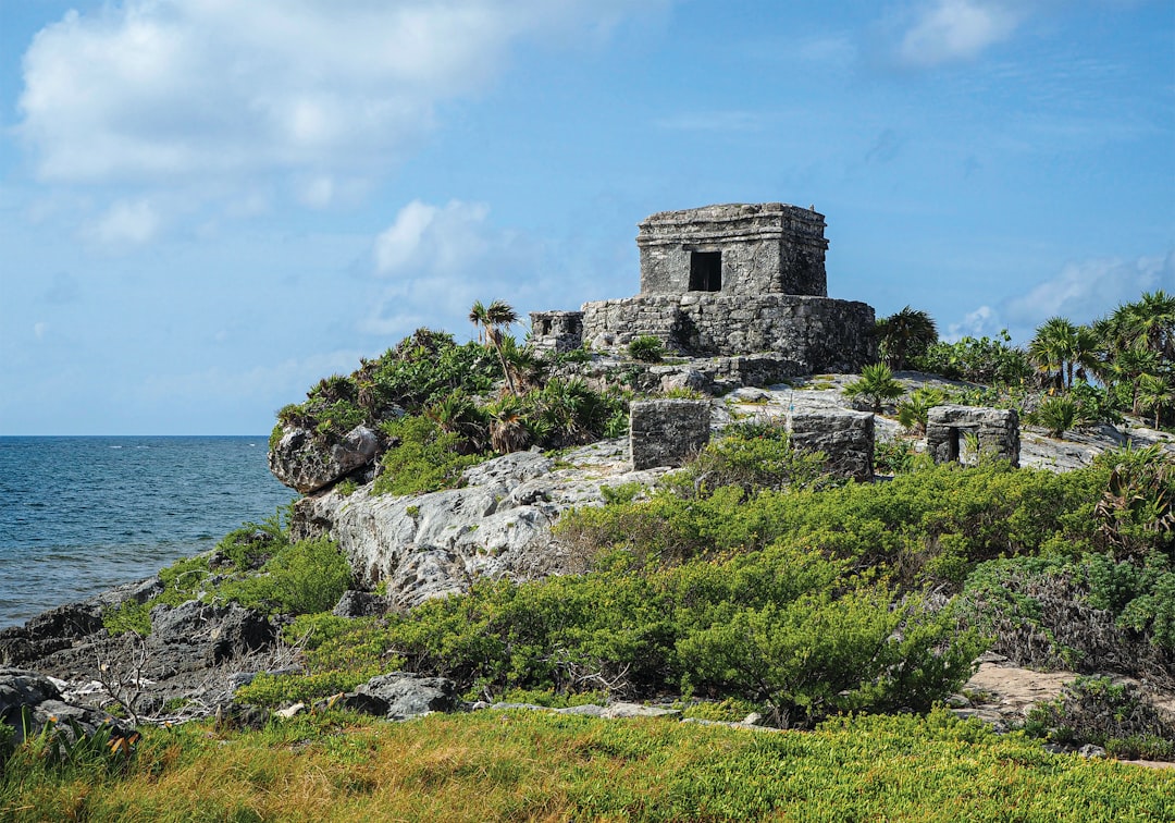 Tulum: Maya-Panoramen über der Karibik - 77765 Tulum | Secret World Trip Planner